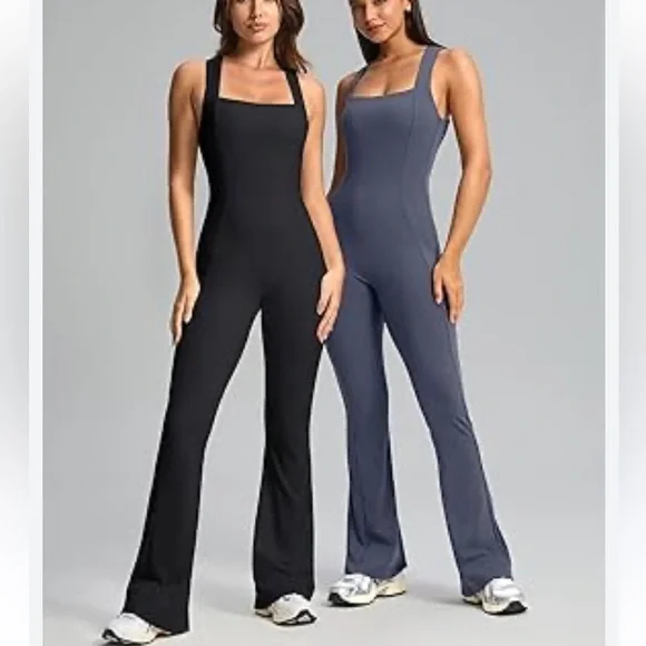 Chic Black Women's Jumpsuit - Picture 6 of 10